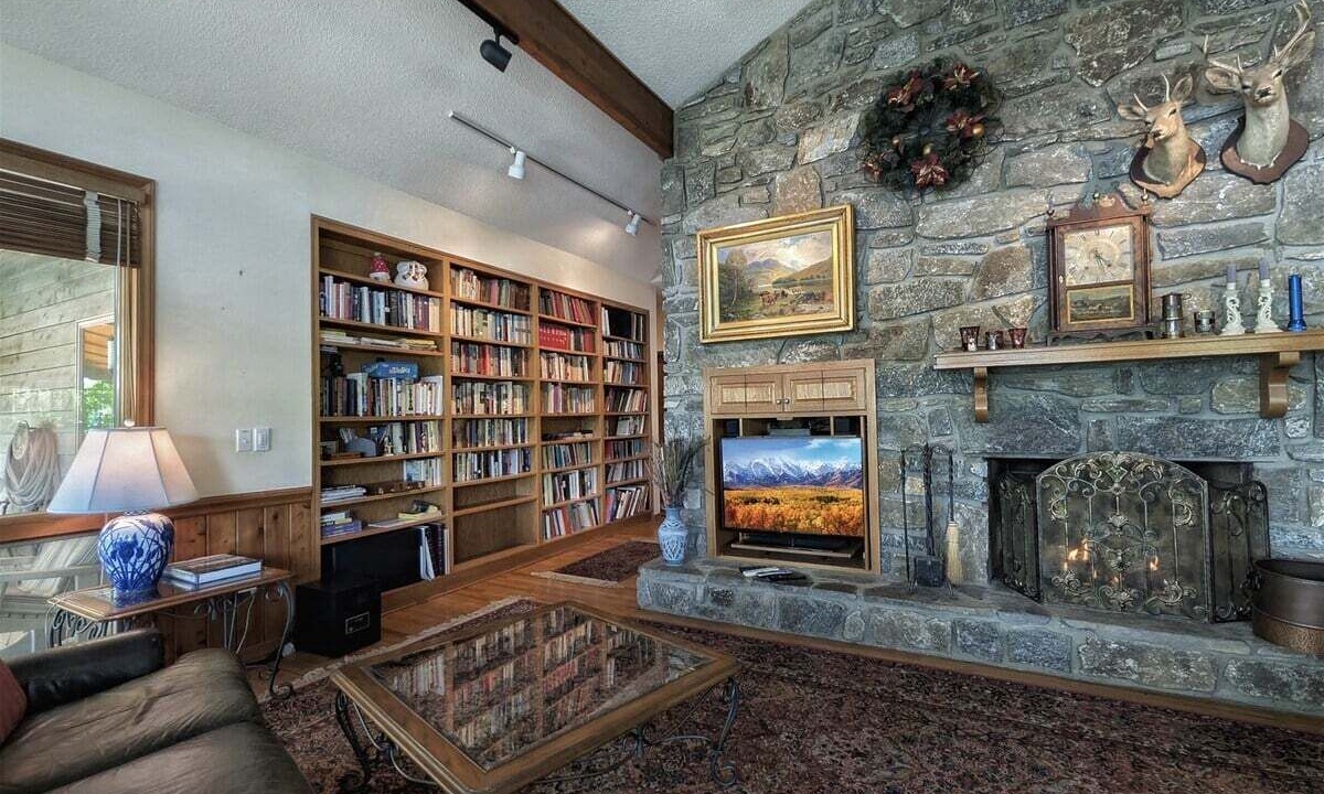 Photo of Livingroom in Lake Junaluska