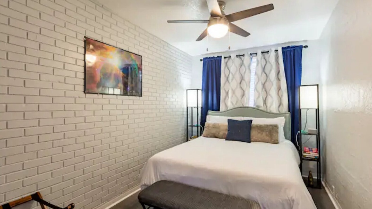 Photo of Bedroom in Oakford Park