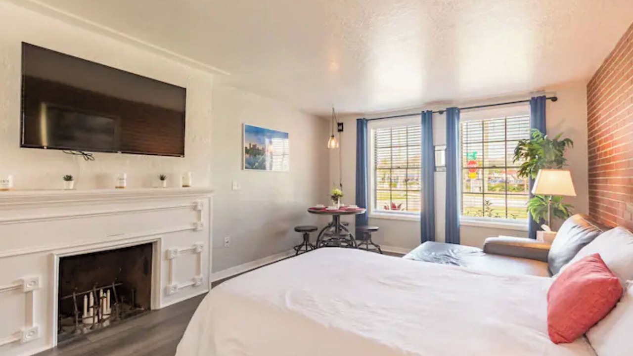 Photo of Bedroom in Oakford Park