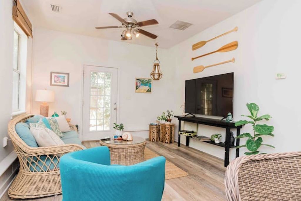 Photo of Livingroom in Fruit Cove