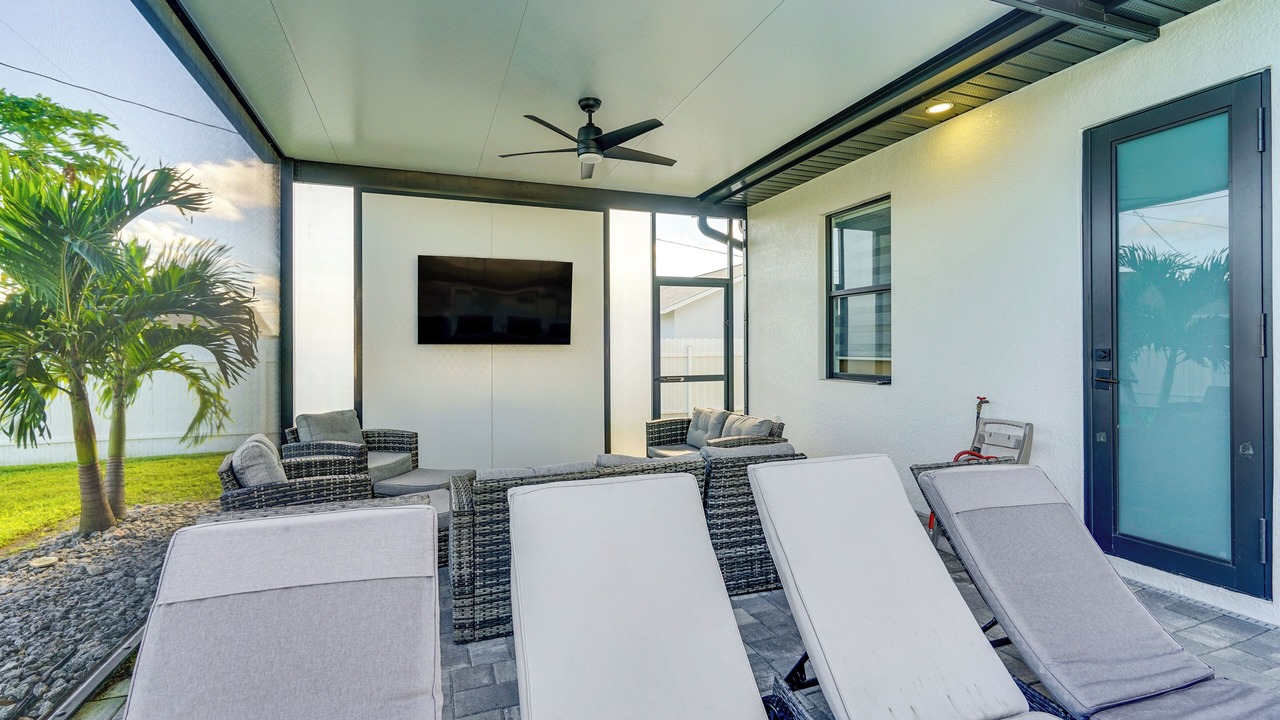 Photo of Patio Balcony in Diplomat