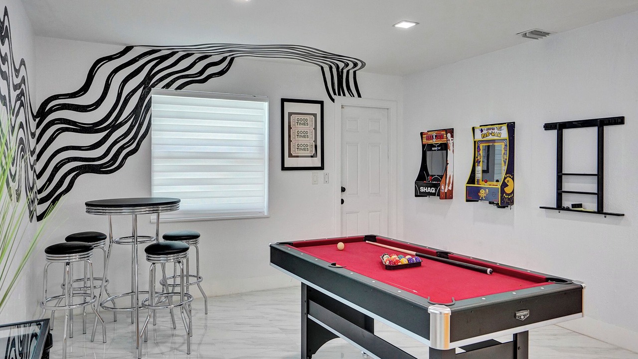 Photo of Bedroom in Golden Glades