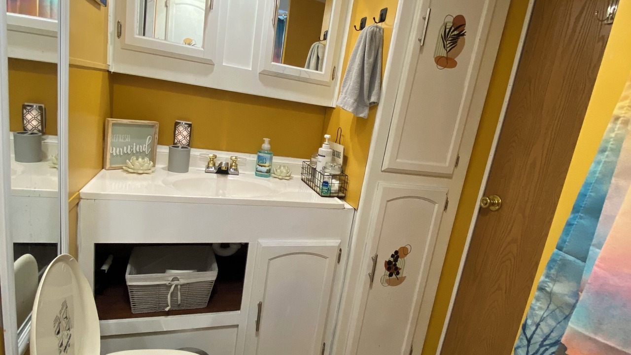 Photo of Bathroom in Candler
