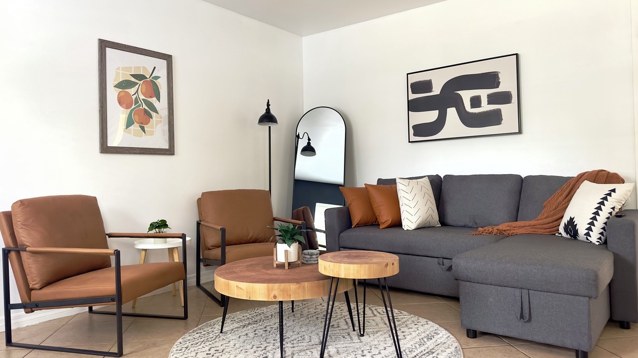 Photo of Livingroom in St. Cloud