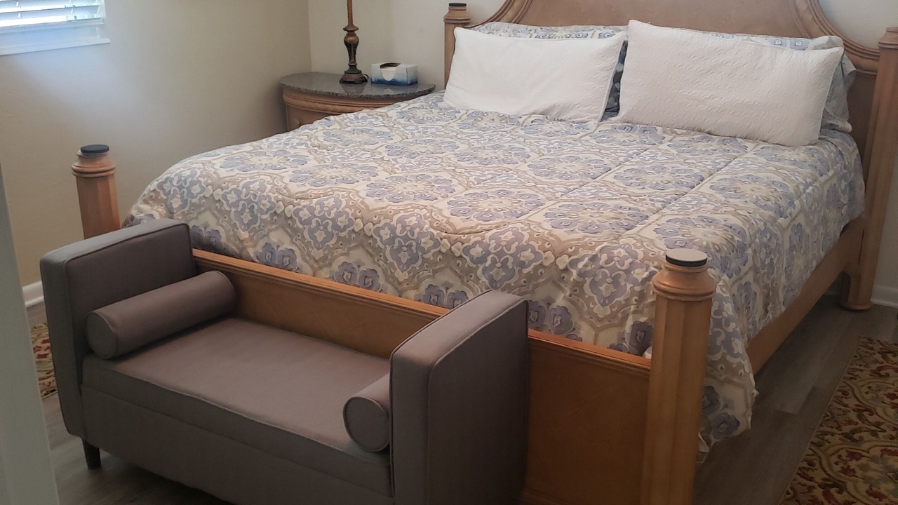 Photo of Bedroom in Dunnellon