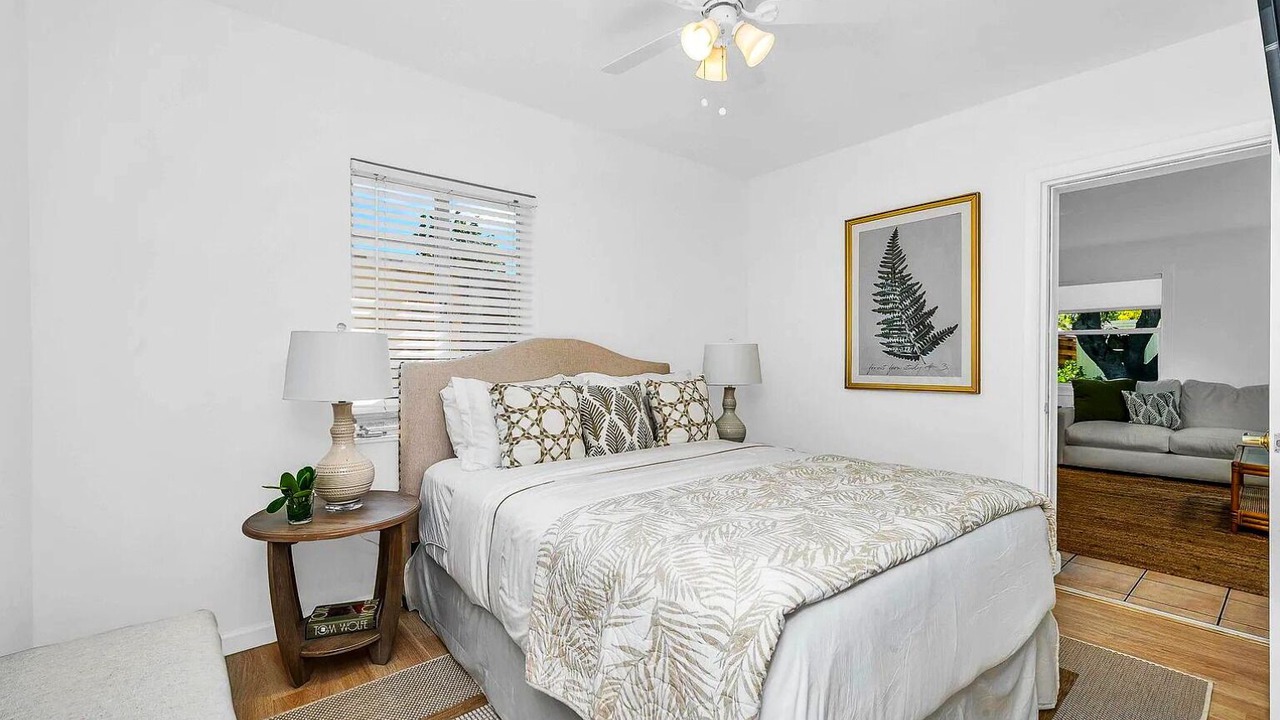 Photo of Bedroom in Country Club Park