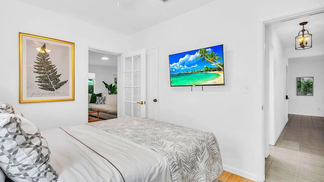 Photo of Bedroom in Country Club Park