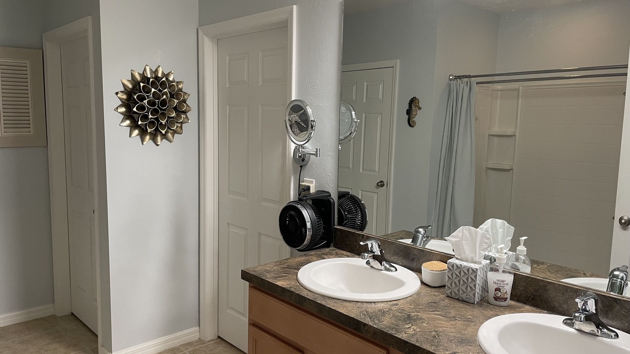 Photo of Bathroom in South Gulf Cove