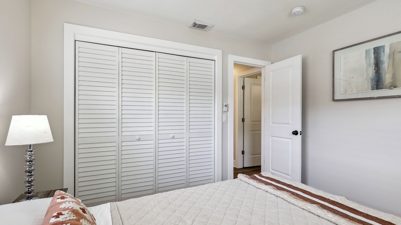 Photo of Bedroom in Riverside Heights