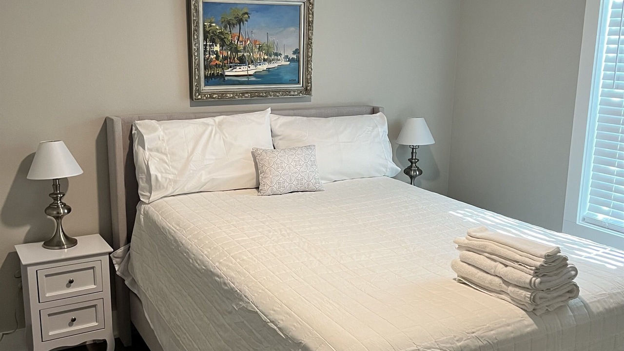Photo of Bedroom in Magnolia Bluffs