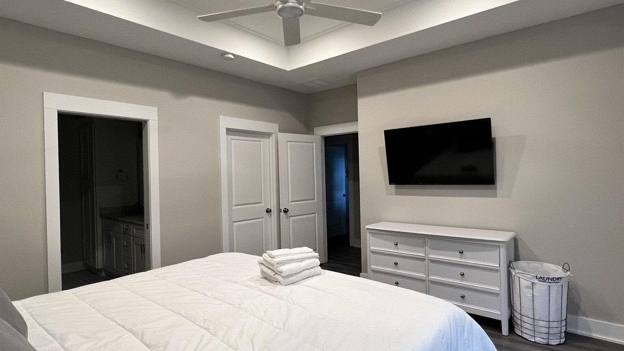 Photo of Bedroom in Magnolia Bluffs