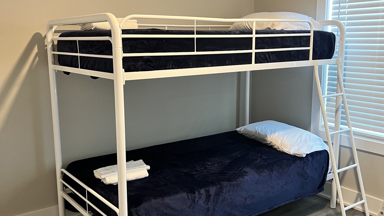 Photo of Bedroom in Magnolia Bluffs