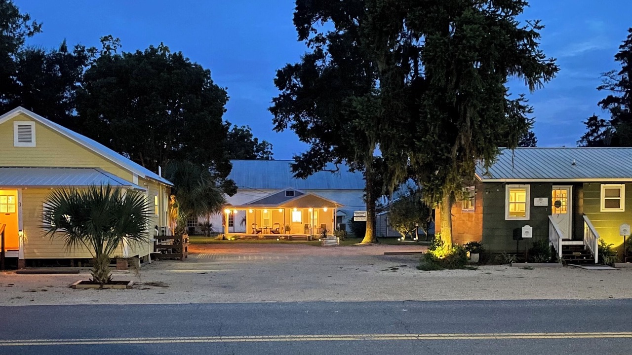 Photo of Others in Crawfordville
