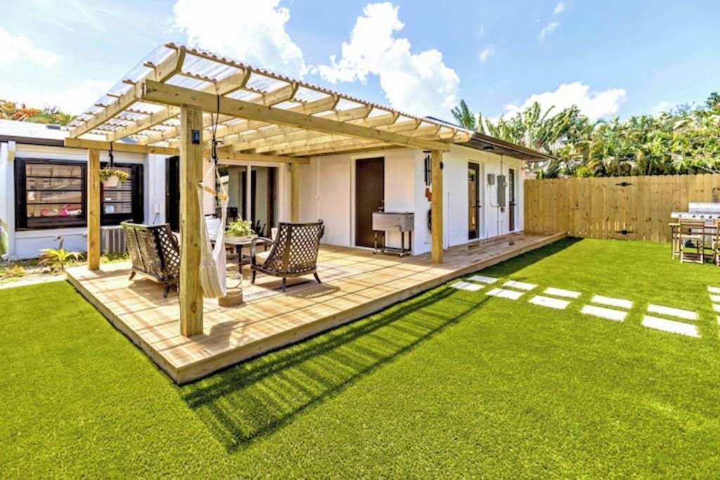 Photo of Patio Balcony in South Middle River