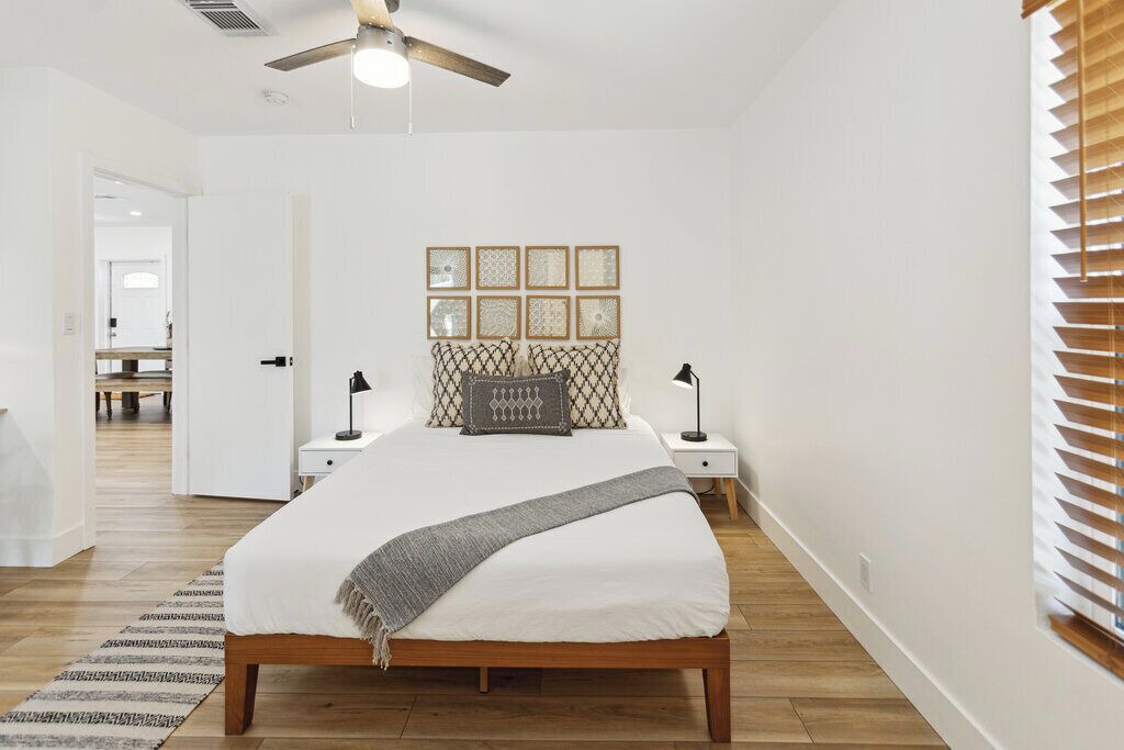 Photo of Bedroom in South Middle River