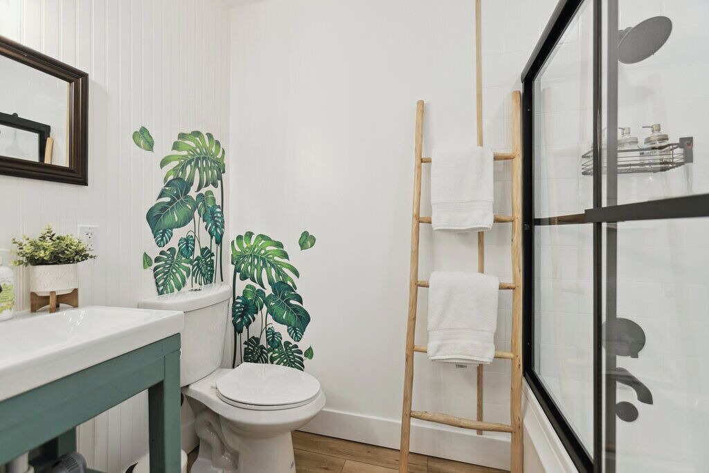 Photo of Bathroom in South Middle River