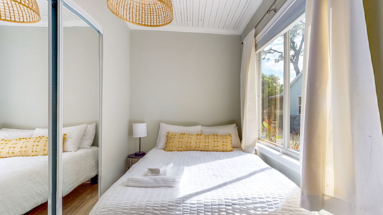 Photo of Bedroom in Sailboat Bend