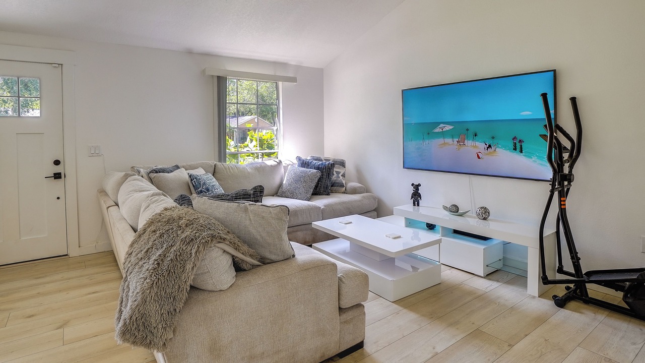 Photo of Livingroom in Lake St. George