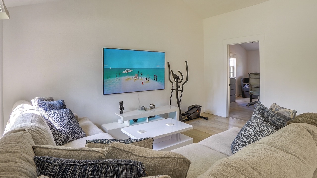 Photo of Bedroom in Lake St. George