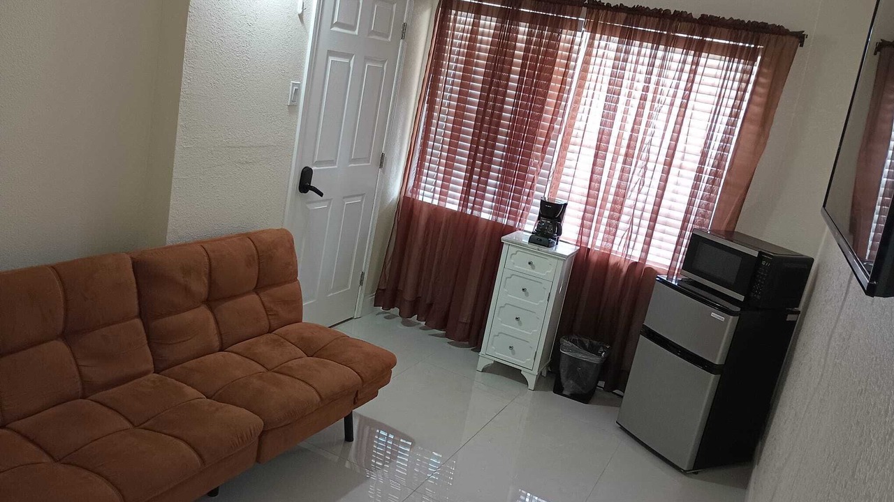 Photo of Livingroom in Greenacres