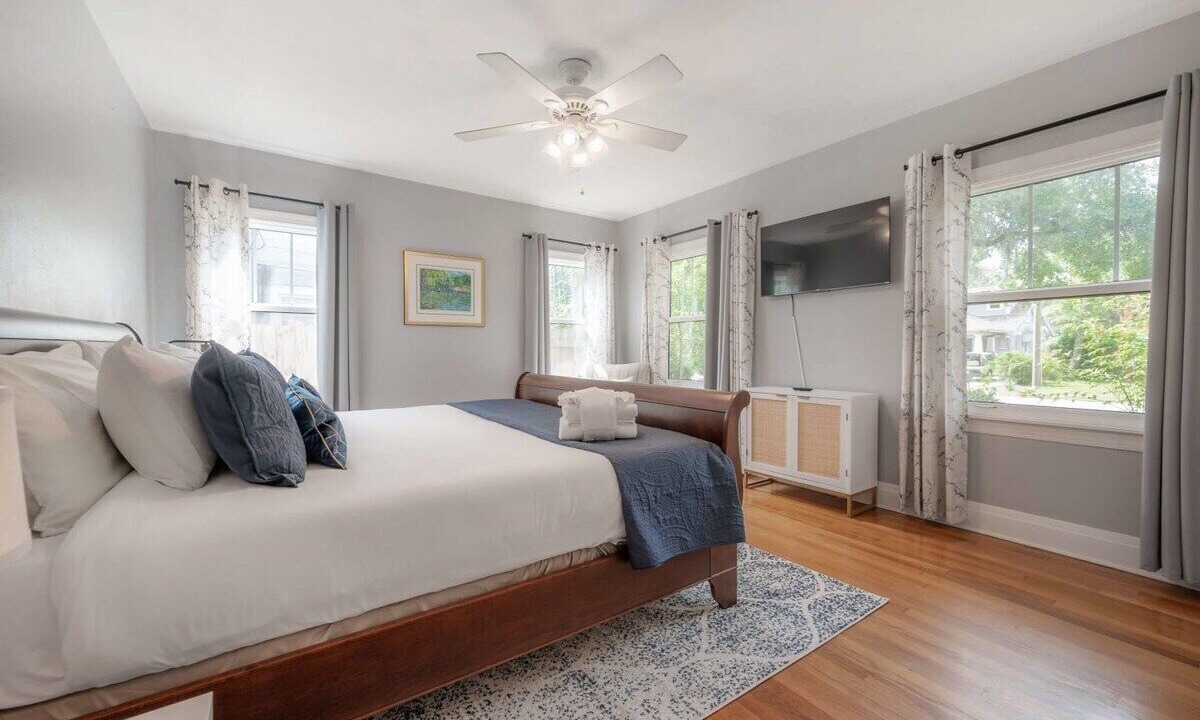Photo of Bedroom in Old Seminole Heights