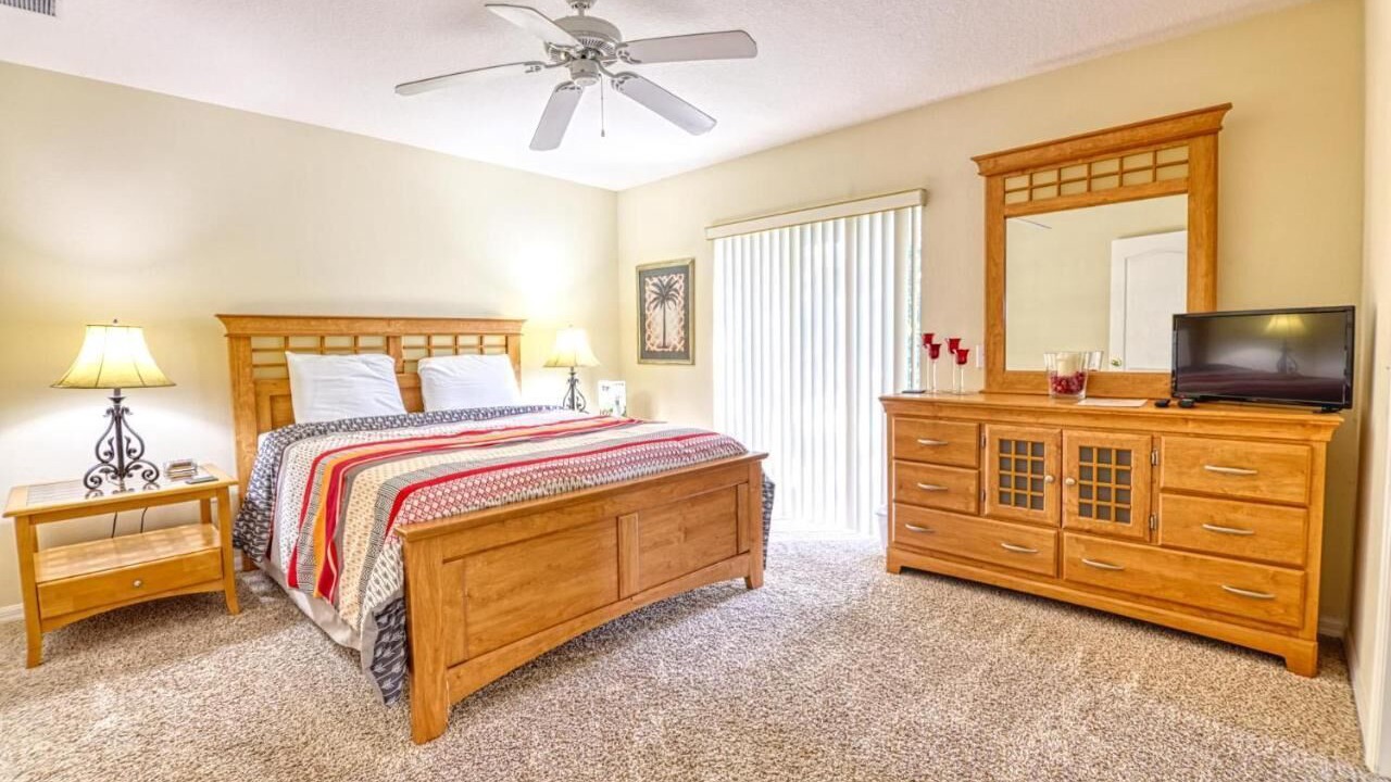 Photo of Bedroom in Tuscan Ridge