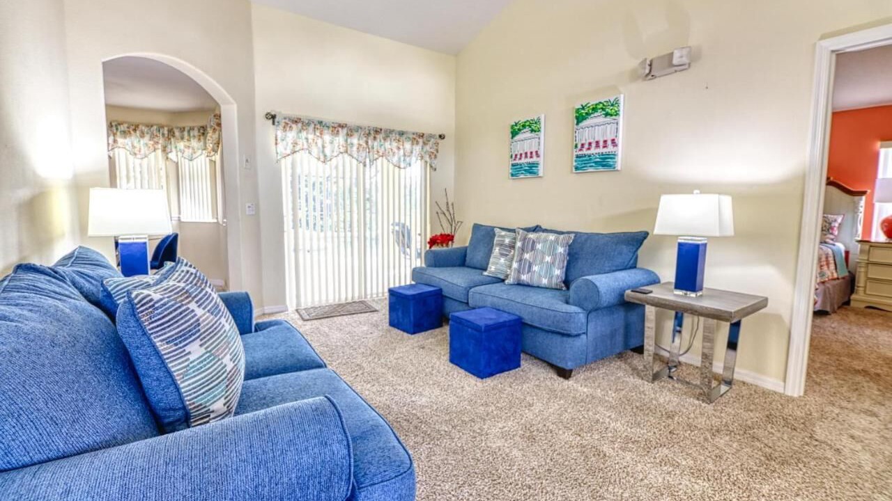 Photo of Livingroom in Tuscan Ridge