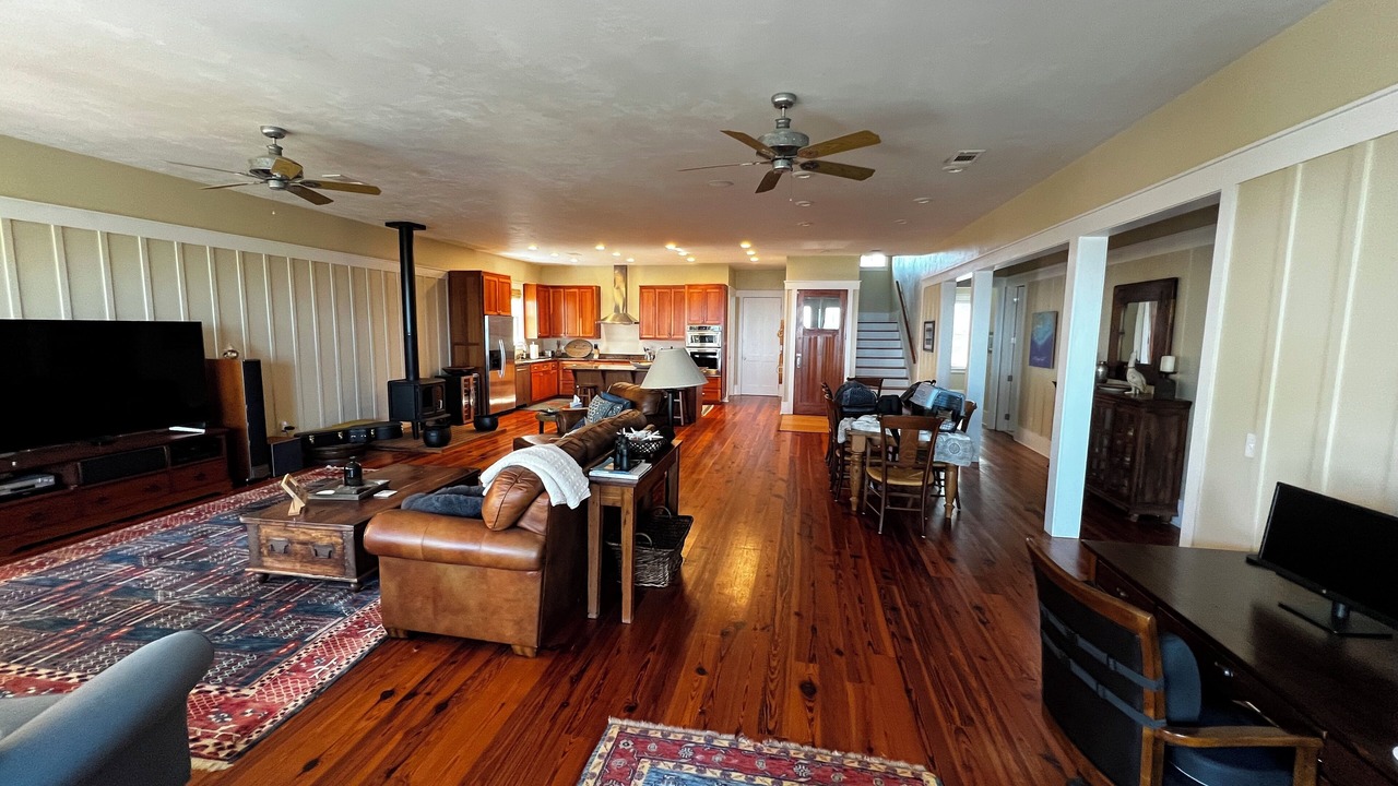 Photo of Bedroom in Carrabelle