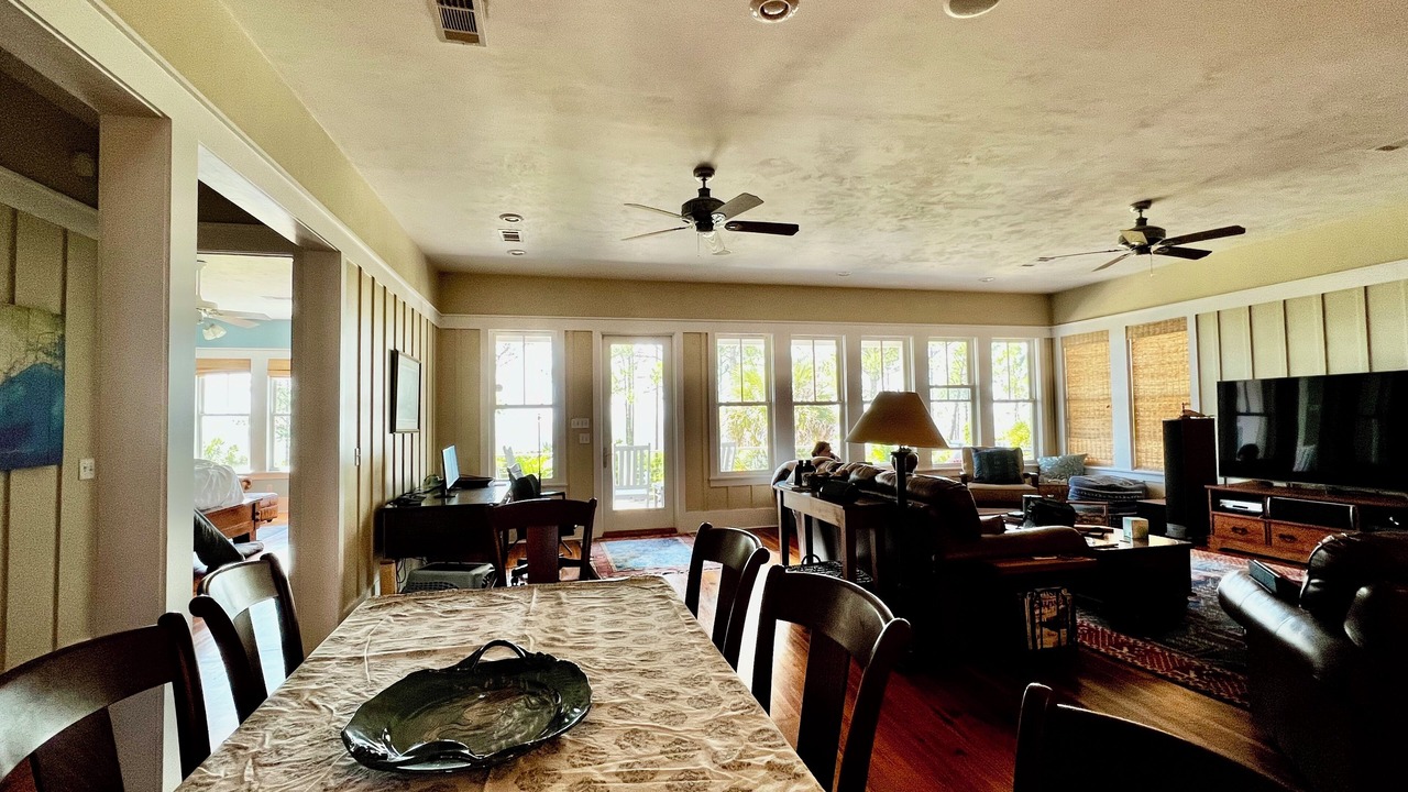 Photo of Bedroom in Carrabelle