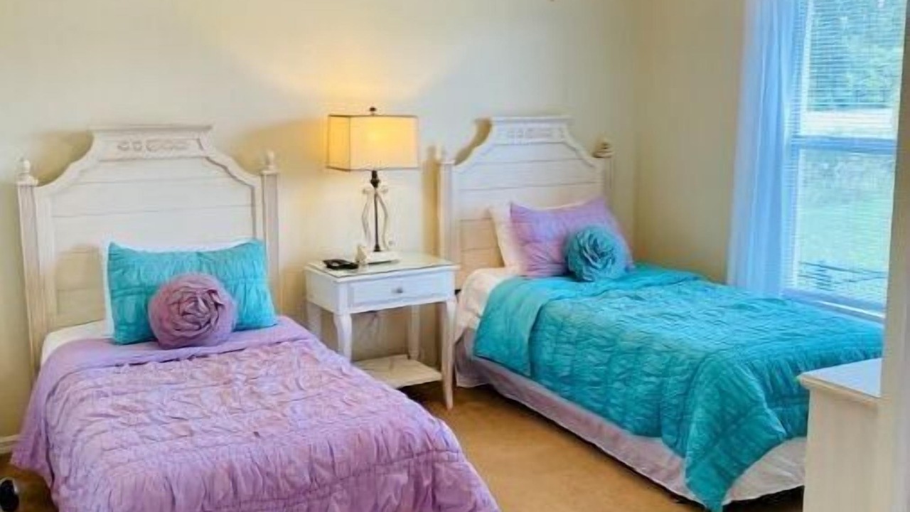Photo of Bedroom in Pine Valley