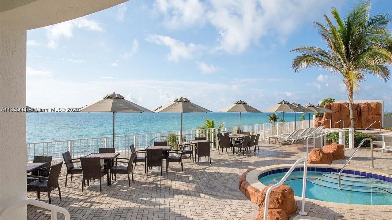 Photo of Others in Sunny Isles Beach