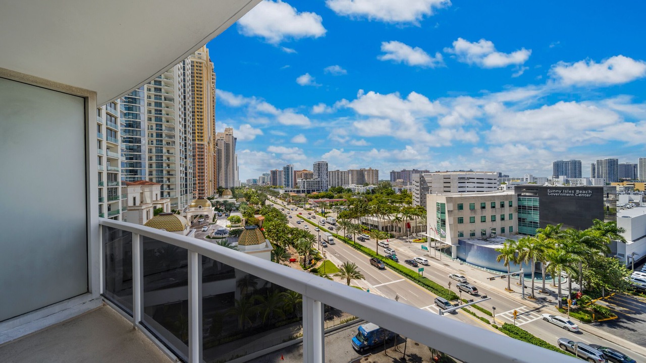 Photo of Patio Balcony in Sunny Isles Beach