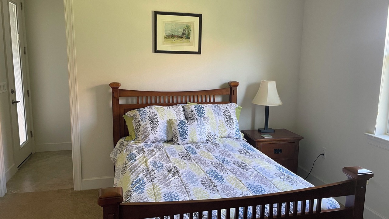 Photo of Bedroom in Arborwood