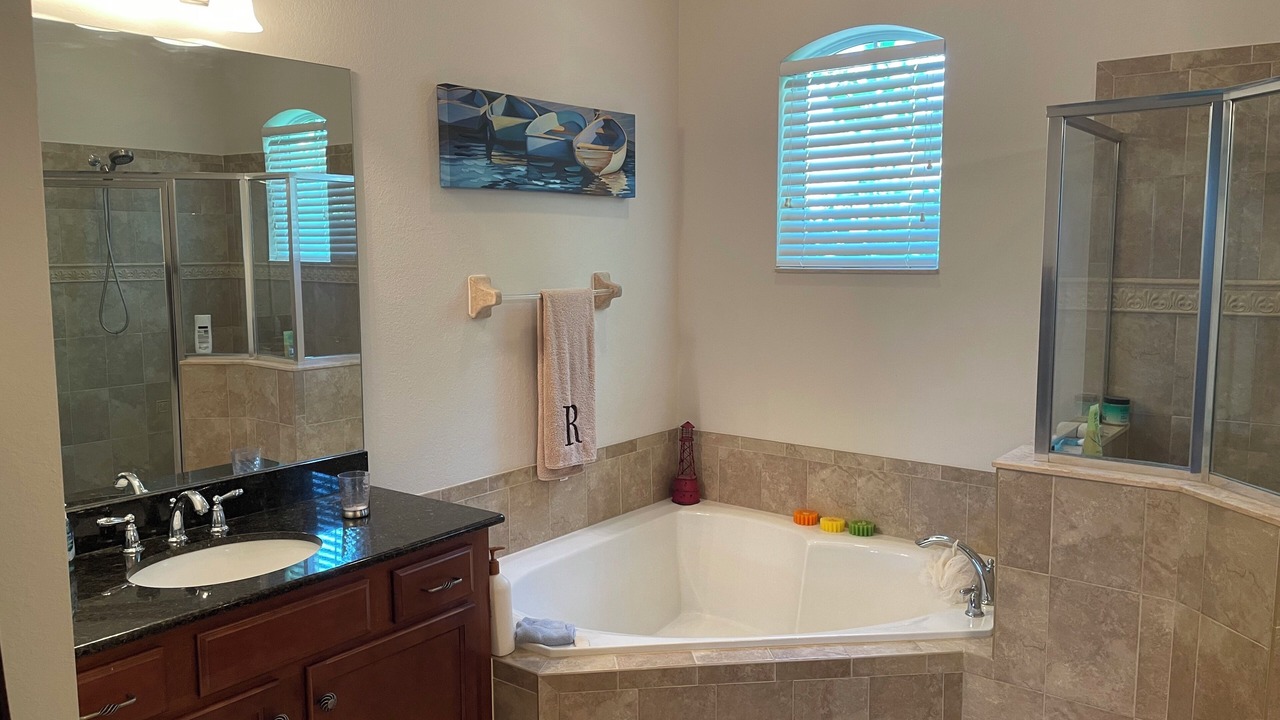 Photo of Bathroom in Arborwood