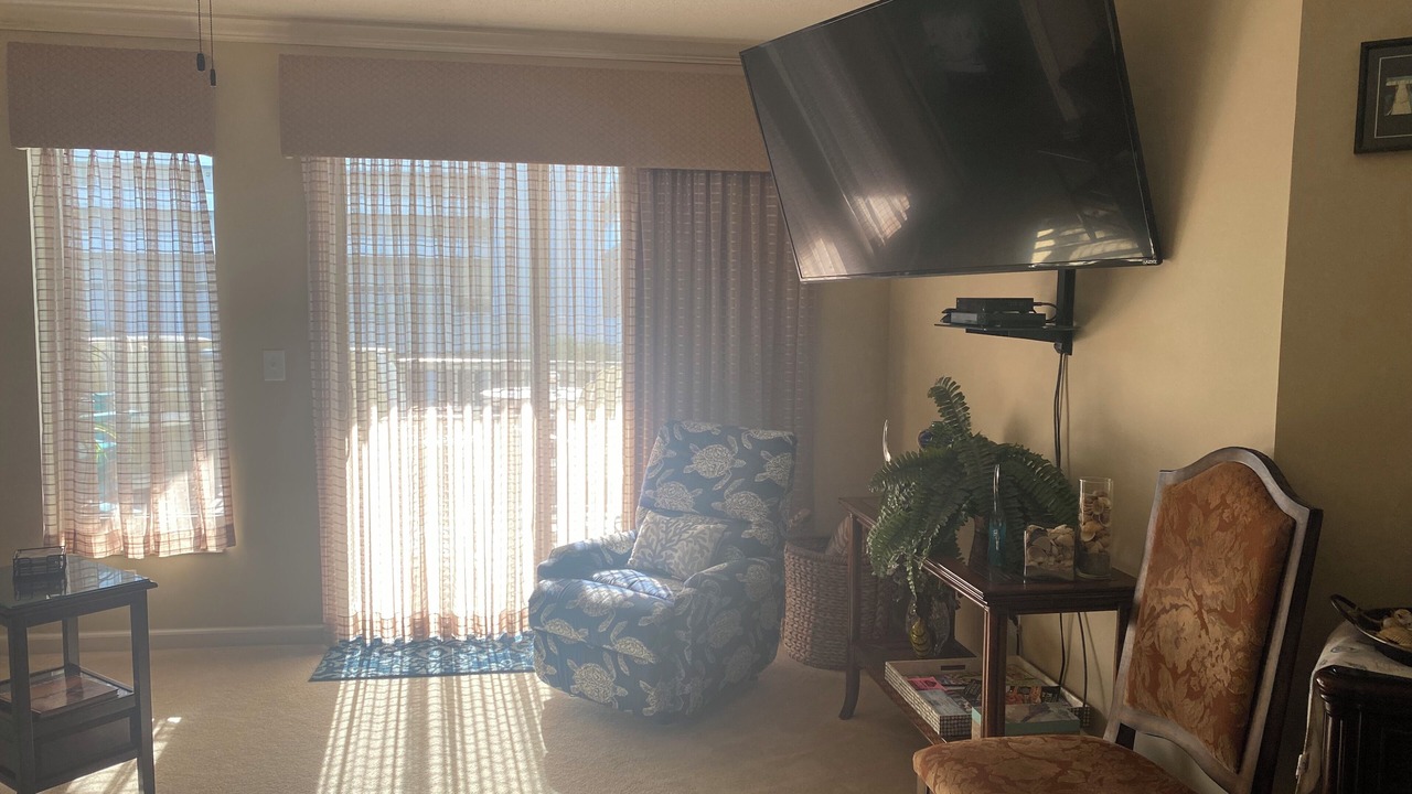 Photo of Patio Balcony in Arcadian Shores