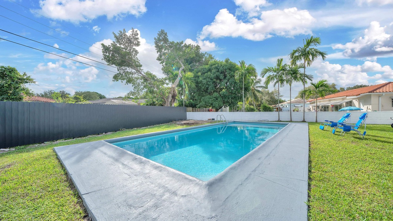 Photo of Outdoor in Biscayne Park