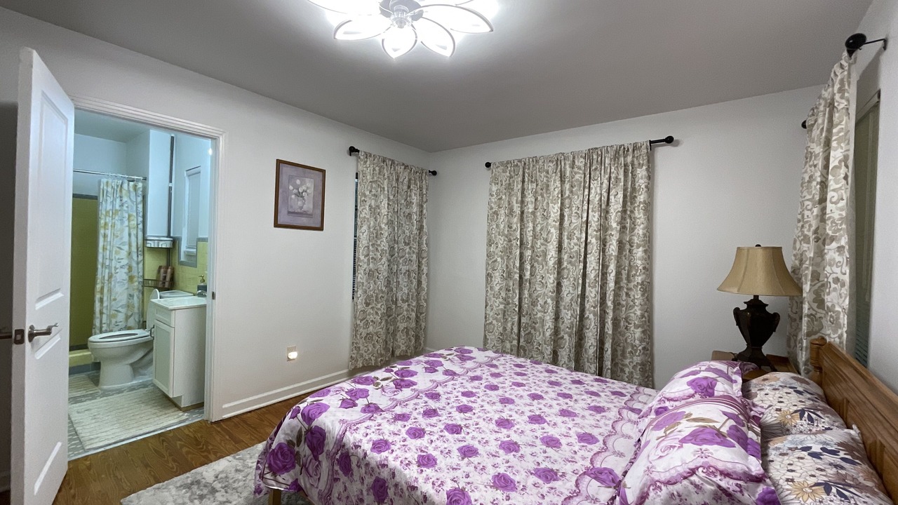 Photo of Bedroom in Leesburg