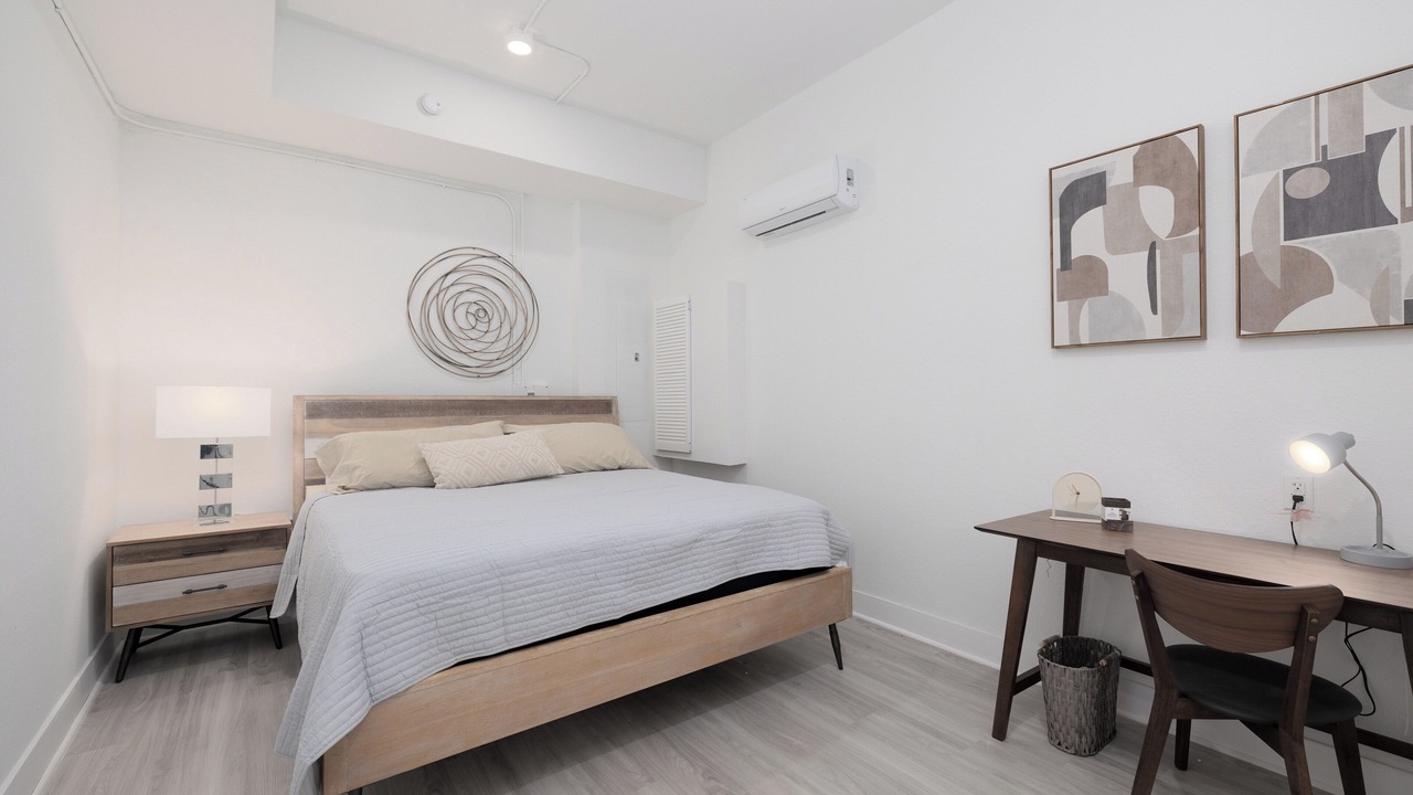 Photo of Bedroom in Florida City