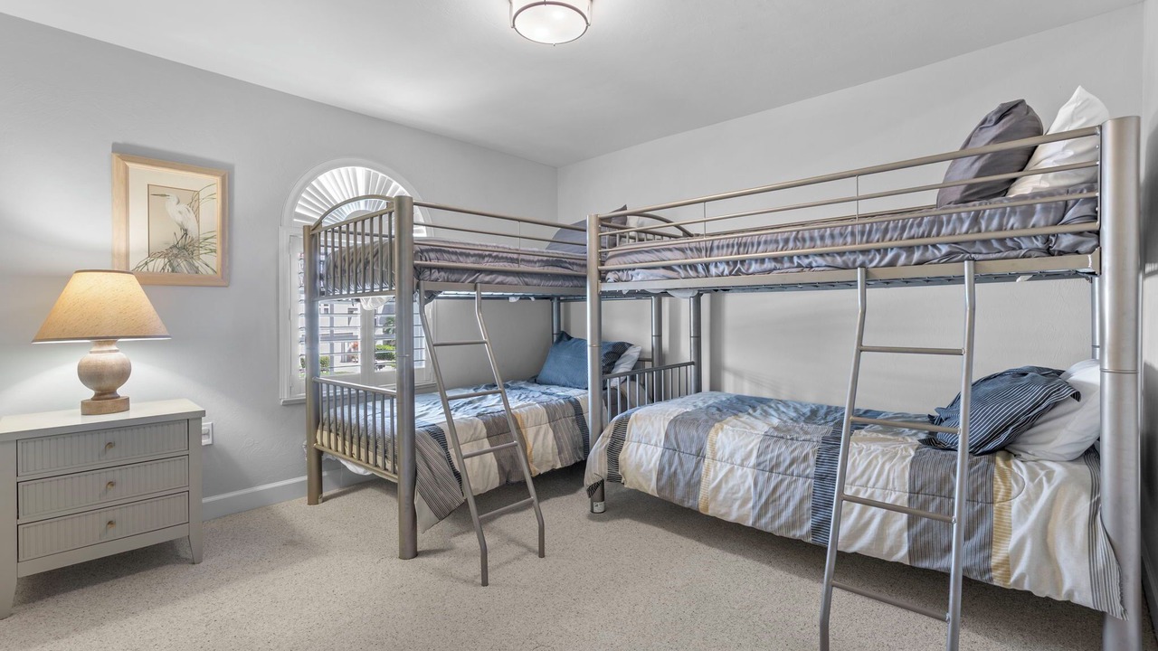 Photo of Bedroom in Beachview Country Club Estates