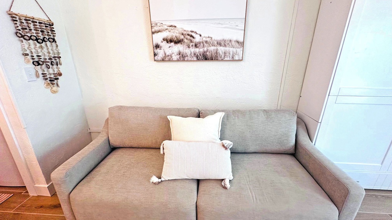 Photo of Livingroom in Pass-a-Grille Historic District