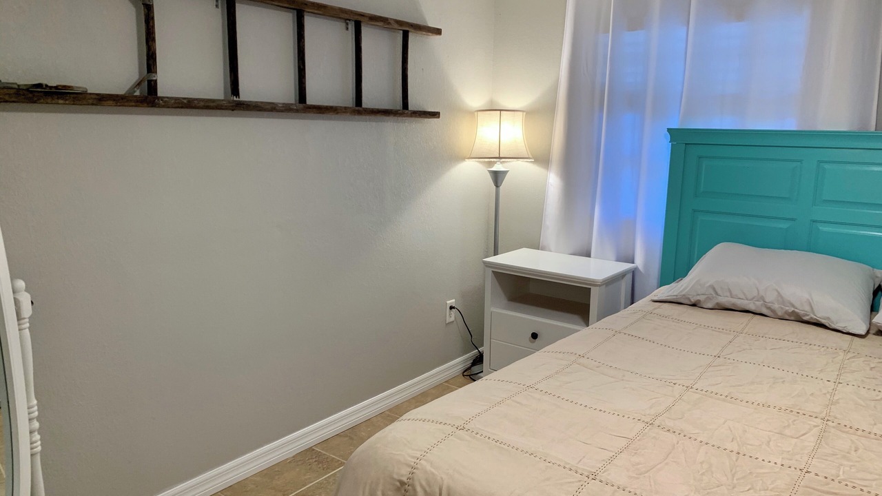 Photo of Bedroom in Lake Helen