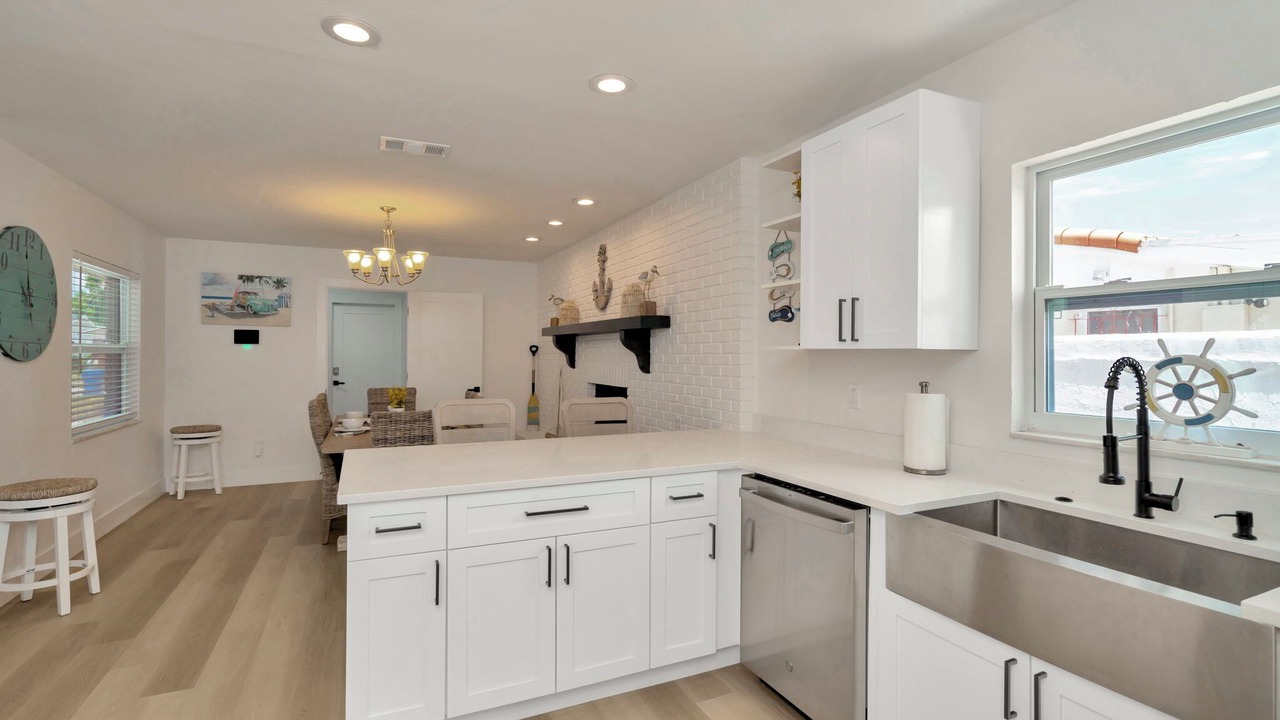 Photo of Kitchen in Bay Crest Park