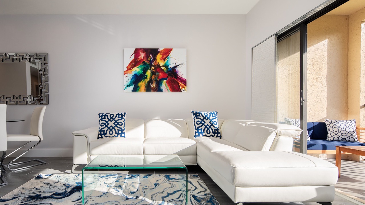 Photo of Livingroom in Central Naples