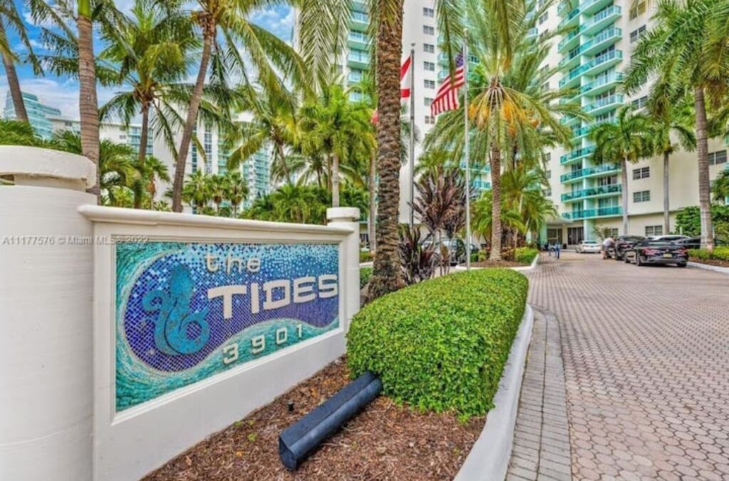 Photo of Outdoor in Hollywood South Central Beach