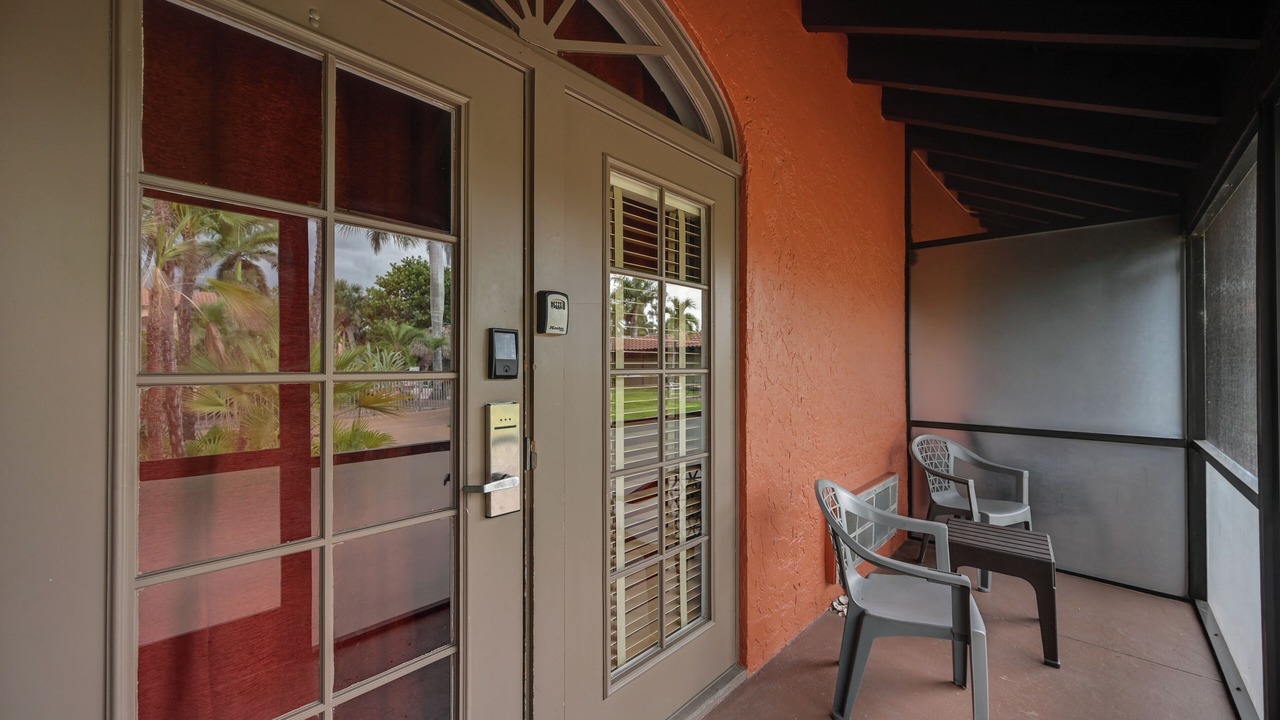 Photo of Outdoor in Naples