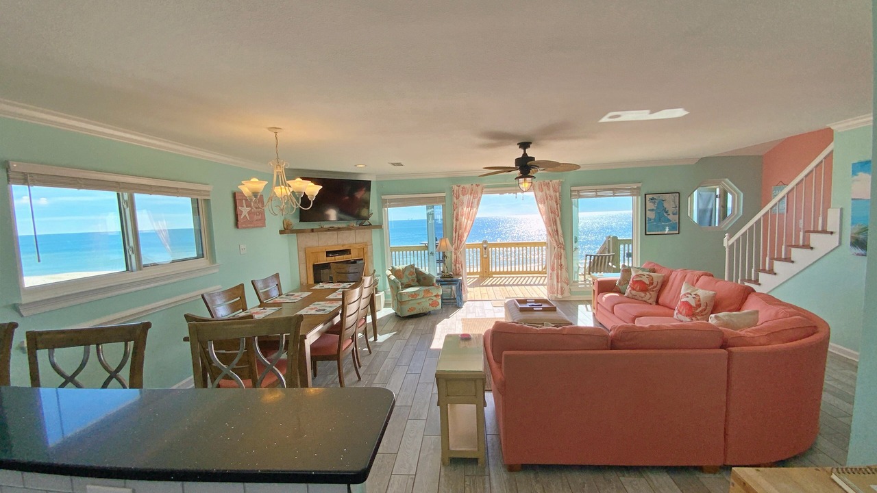 Photo of Livingroom in Surf Side Shores