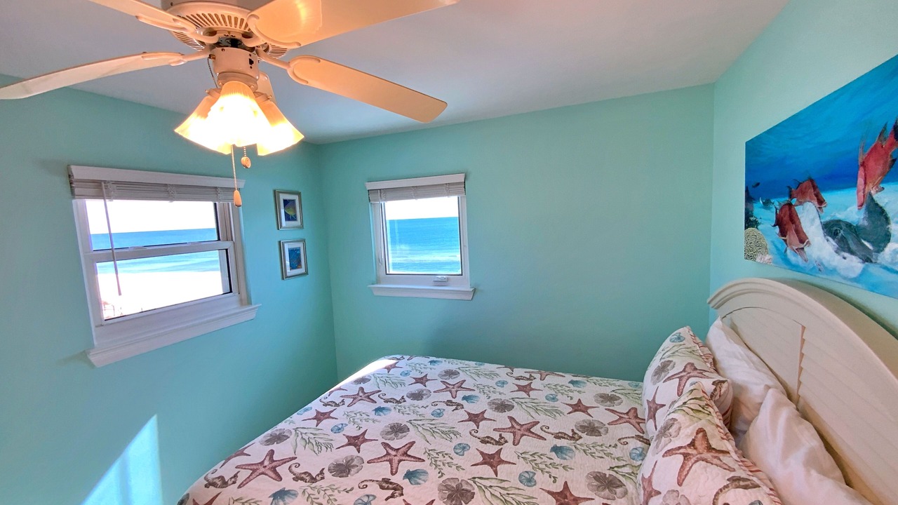 Photo of Bedroom in Surf Side Shores