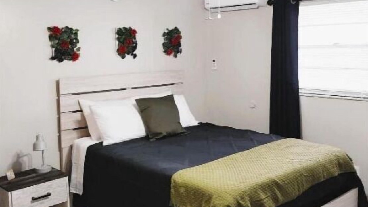 Photo of Bedroom in Lake Magdalene