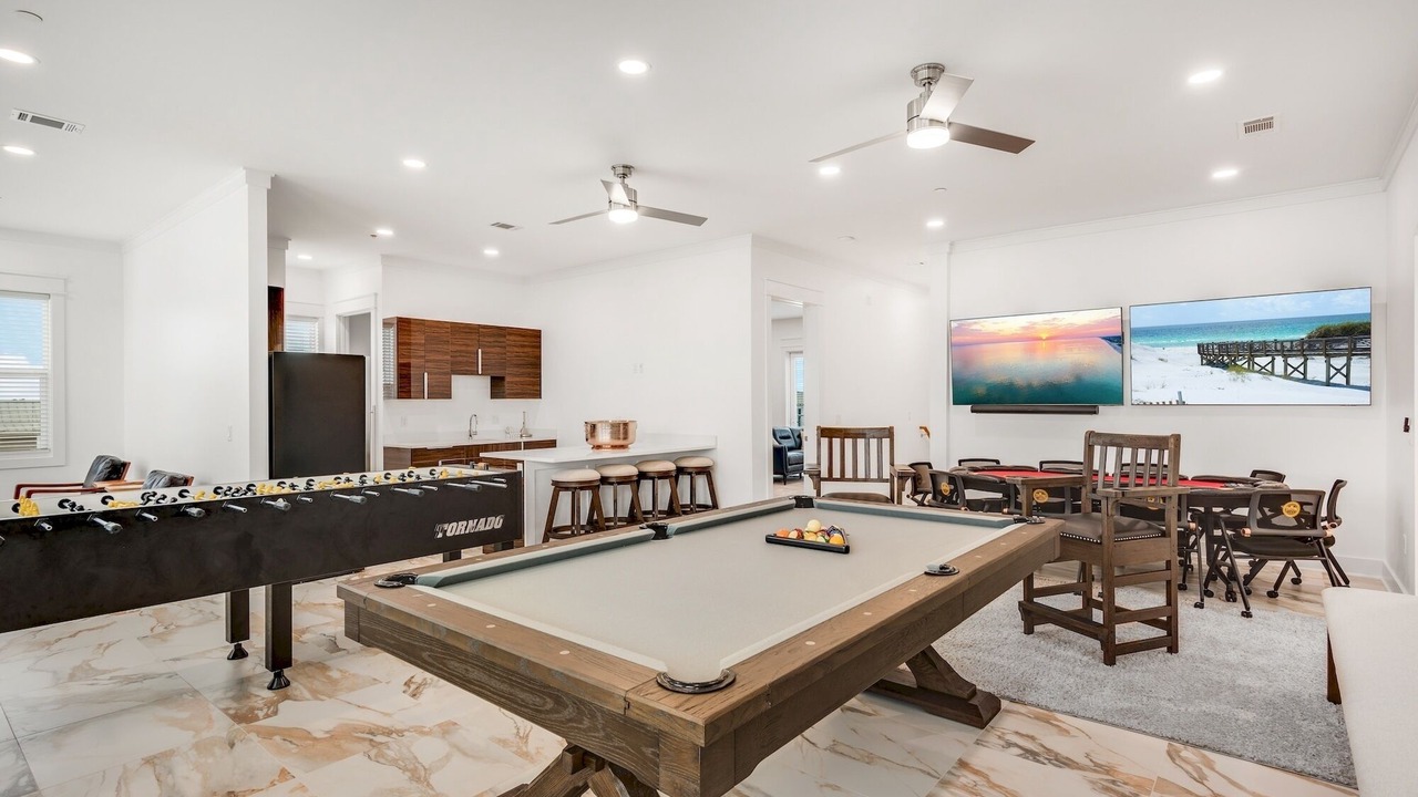 Photo of Bedroom in Miramar Beach
