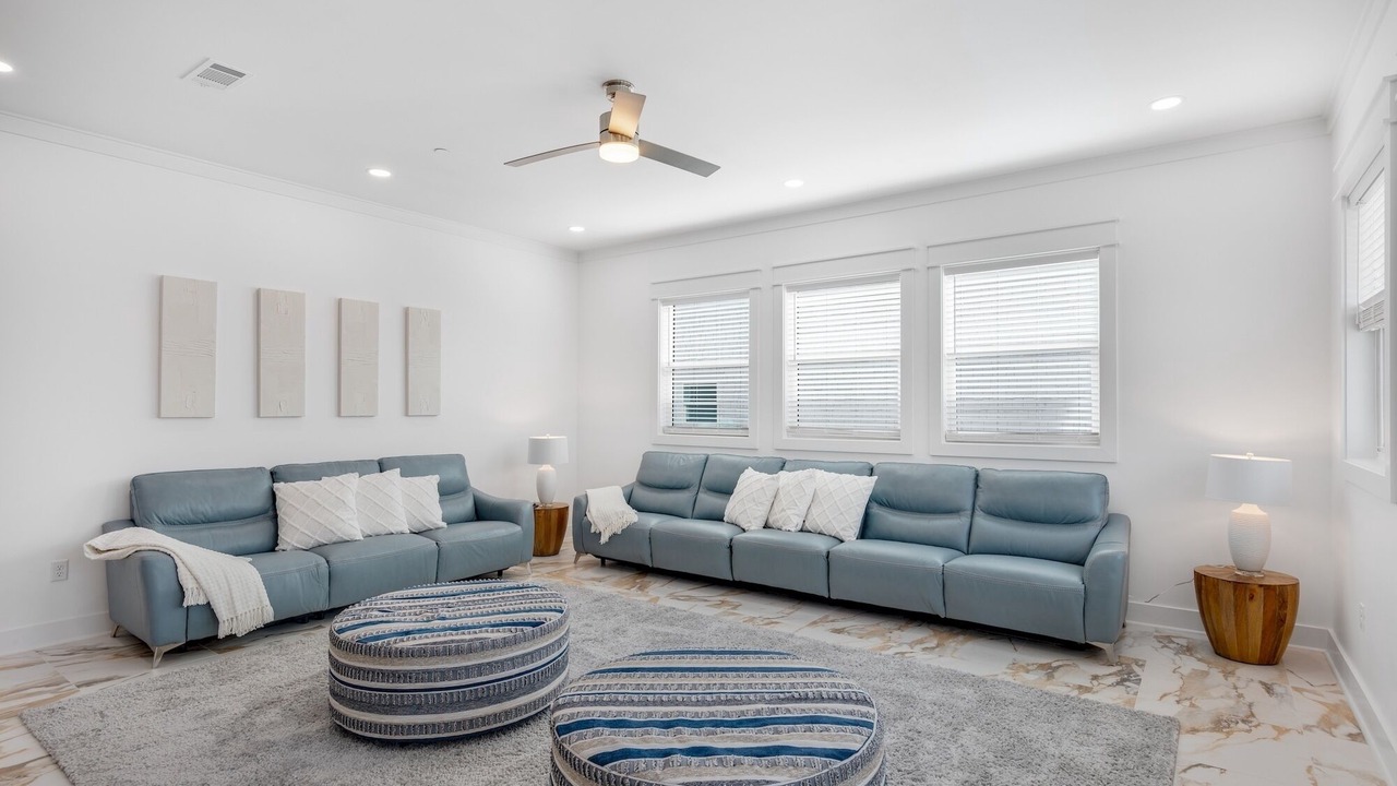 Photo of Livingroom in Miramar Beach